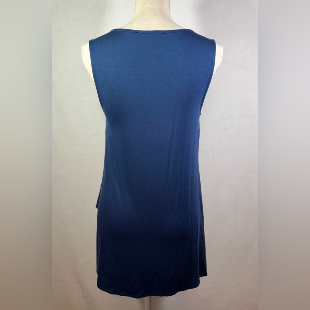 Midnight Velvet Blouse Women’s Size Small Sequin V- Neck Blue Tank - Picture 5 of 8